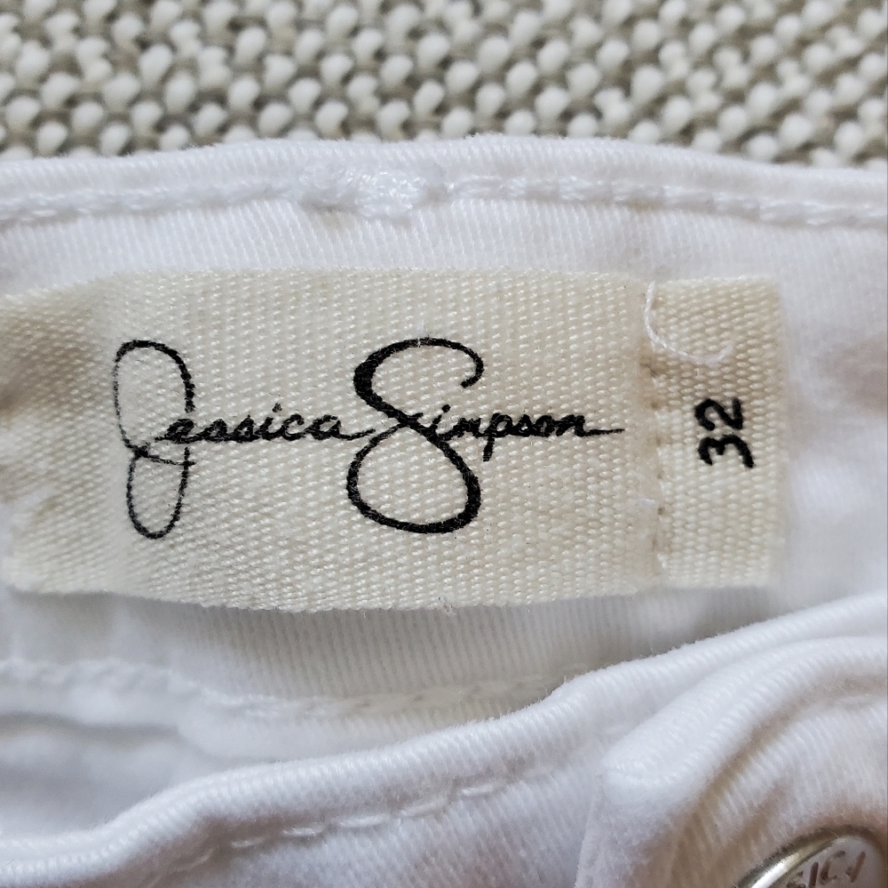 Jessica Simpson Ankle Jeans. Size 32 - Picture 5 of 6